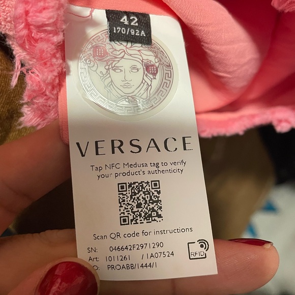 Versace allover safety pink towel set - Picture 1 of 1